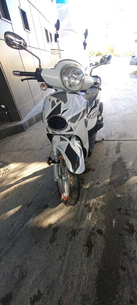 aprilla scarabeo 200 cc scooter - 2
