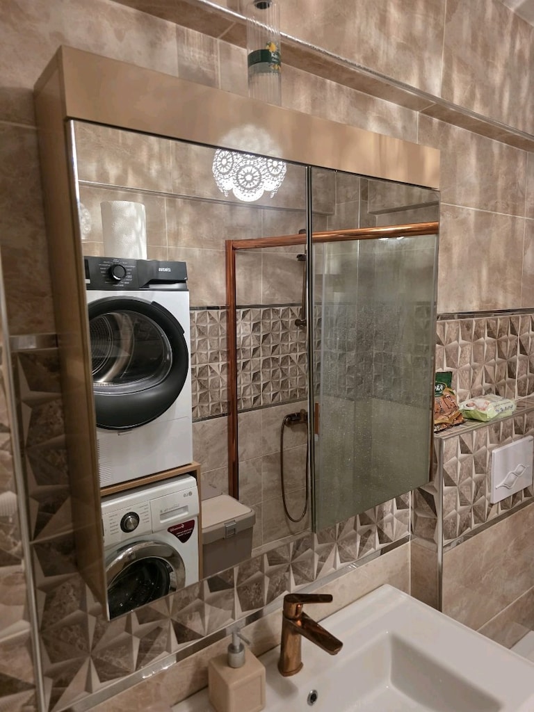 BANYO DOLABI VE LAVABO - 3