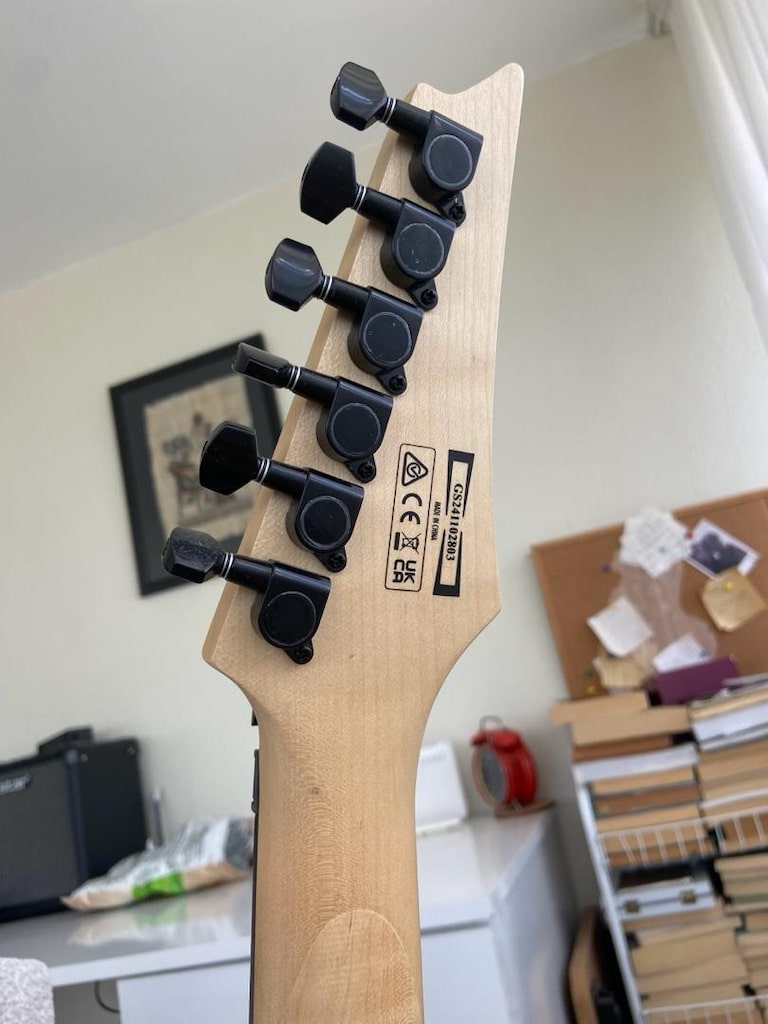 IBANEZ GRGR330EX-BKF + Blackstar IDCORE V3 - 4