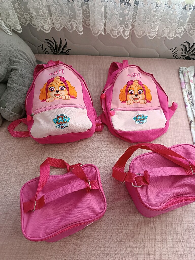 Okul beslenme ve normal çanta
