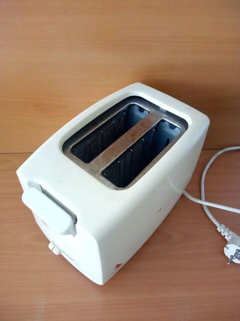 EKMEK KIZARTMA MAKİNESİ ARZUM VETTA 25x15x18cm