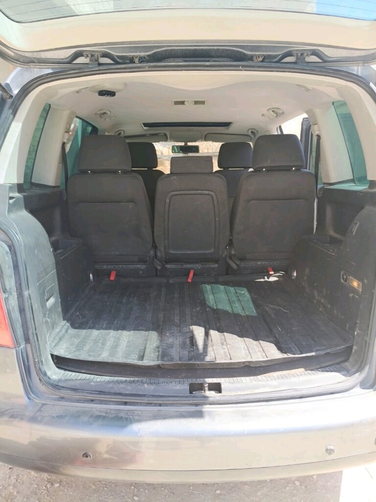 2004 Volkswagen Touran 1.9 TDI, - 8