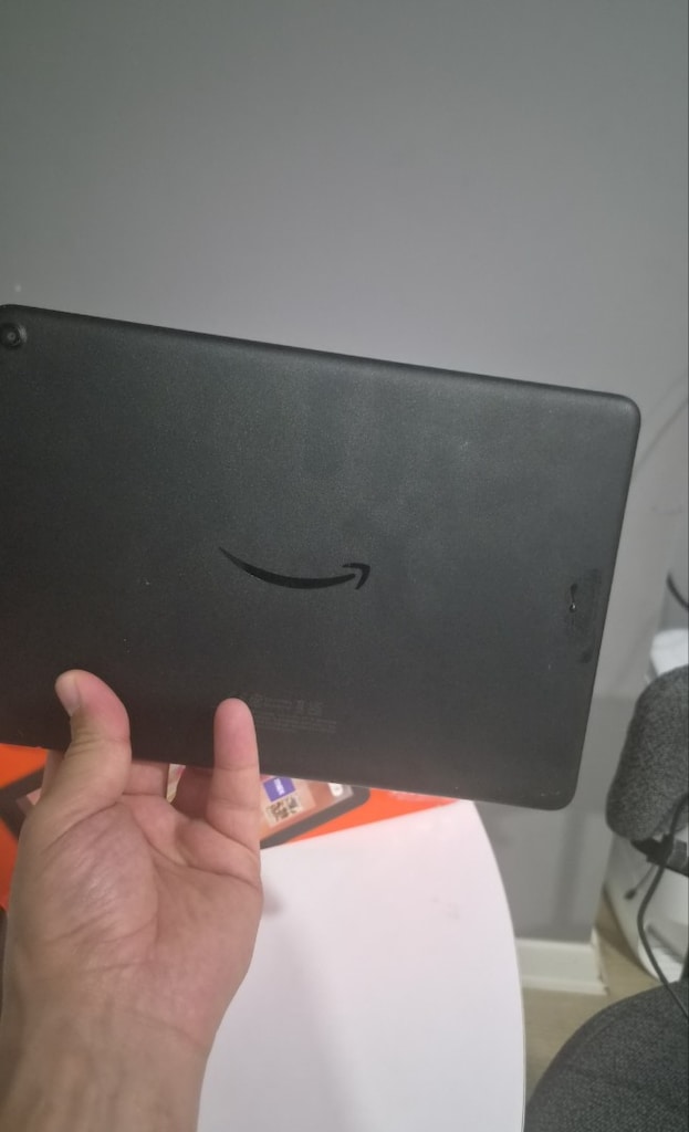 Amazon Fire HD10 Tablet - 3