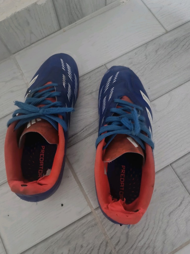 37 numara adidas çocuk krampon - 2