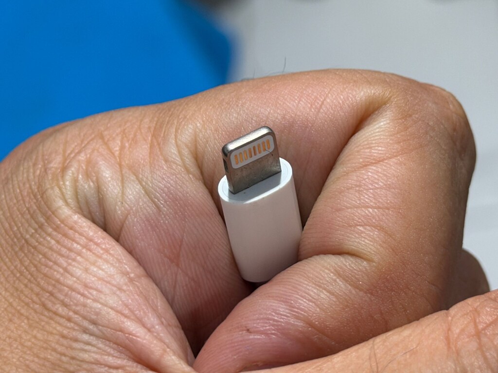 Apple Orijinal Lightning to VGA Adaptörü A1439 - 5