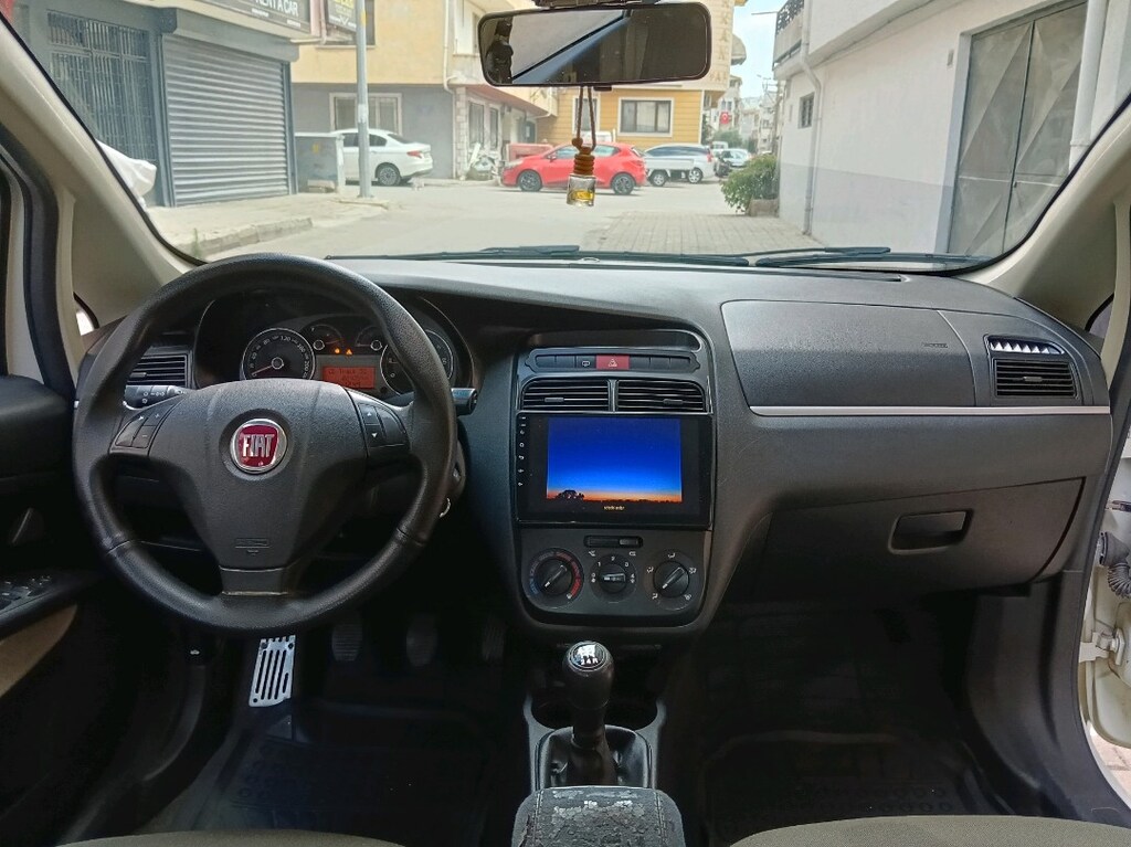 2010 model linea - 6
