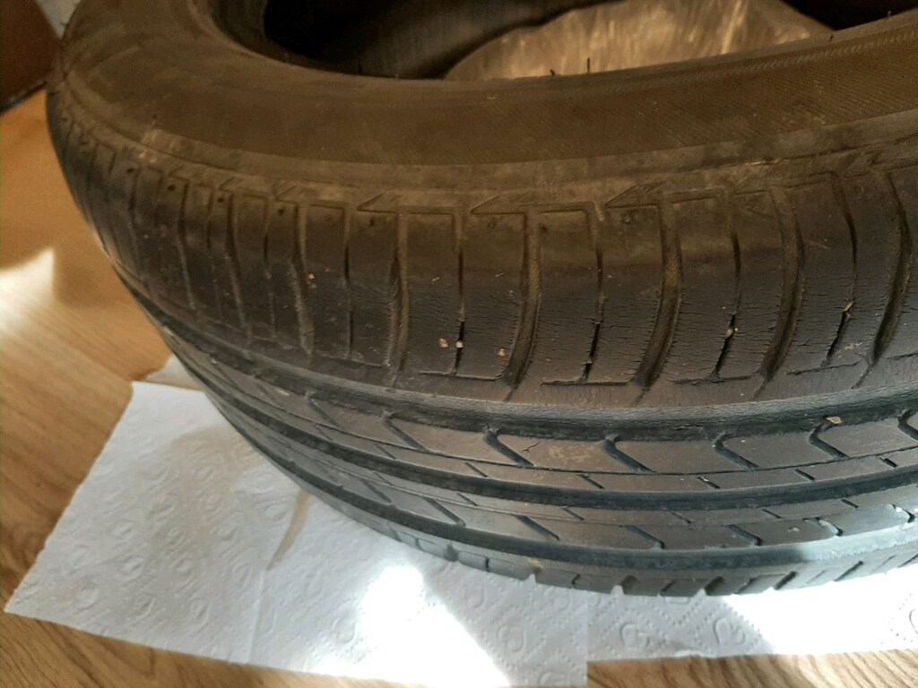 Lastik Bridgestone 205 55 16 - 4