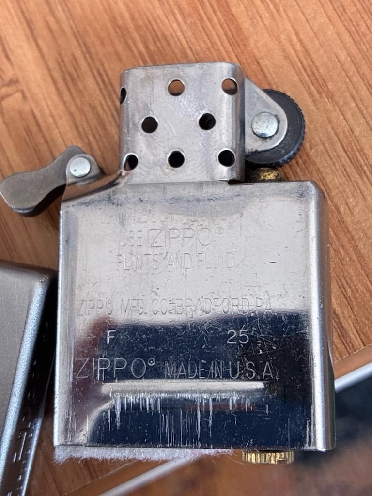 orjinal zippo - 3