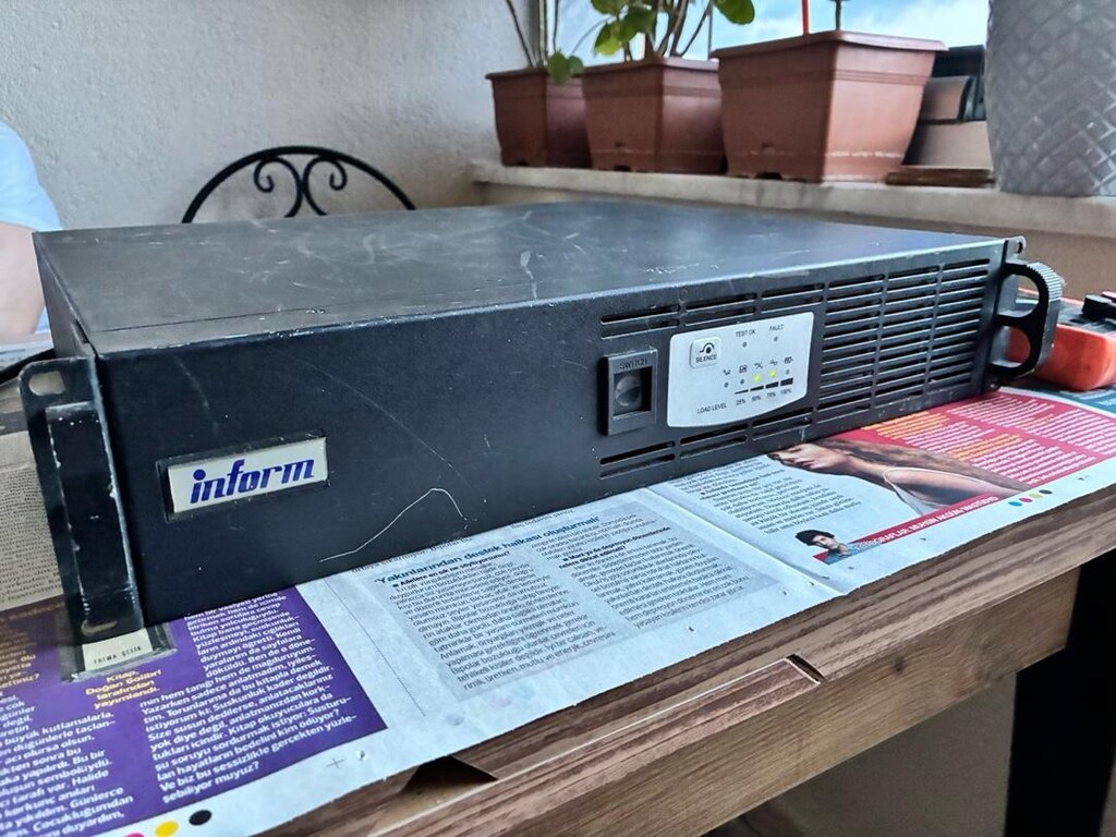 1Kva OnLine Rack Tipi Ups - 8