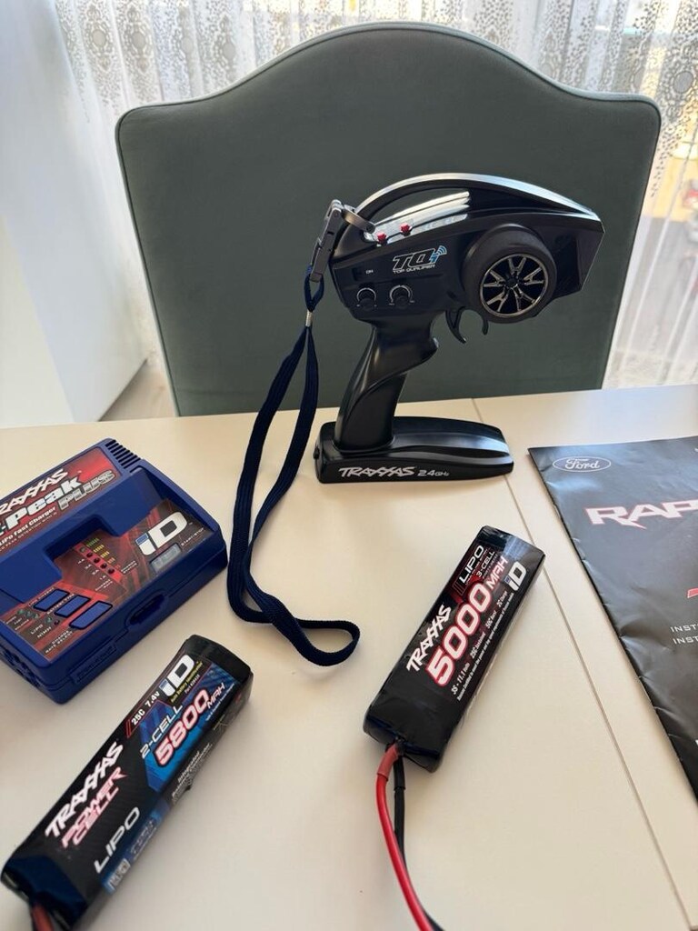 Ford F-150 Raptor 4x4 VXL RC arazi offroad brushless 1-10 araba - 8
