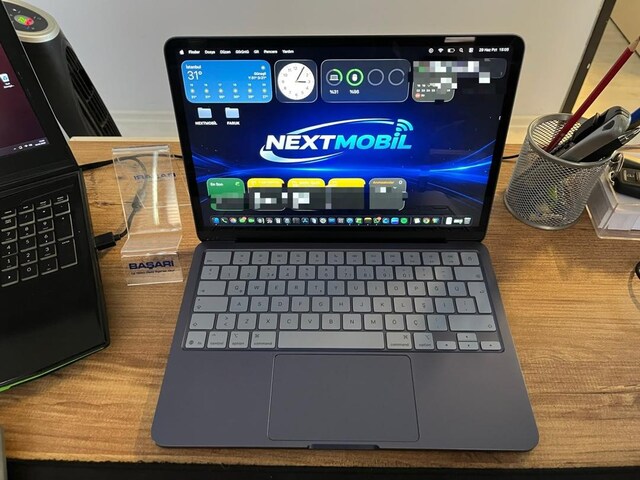 MacBook Neo 2026 (TERTEMİZ)