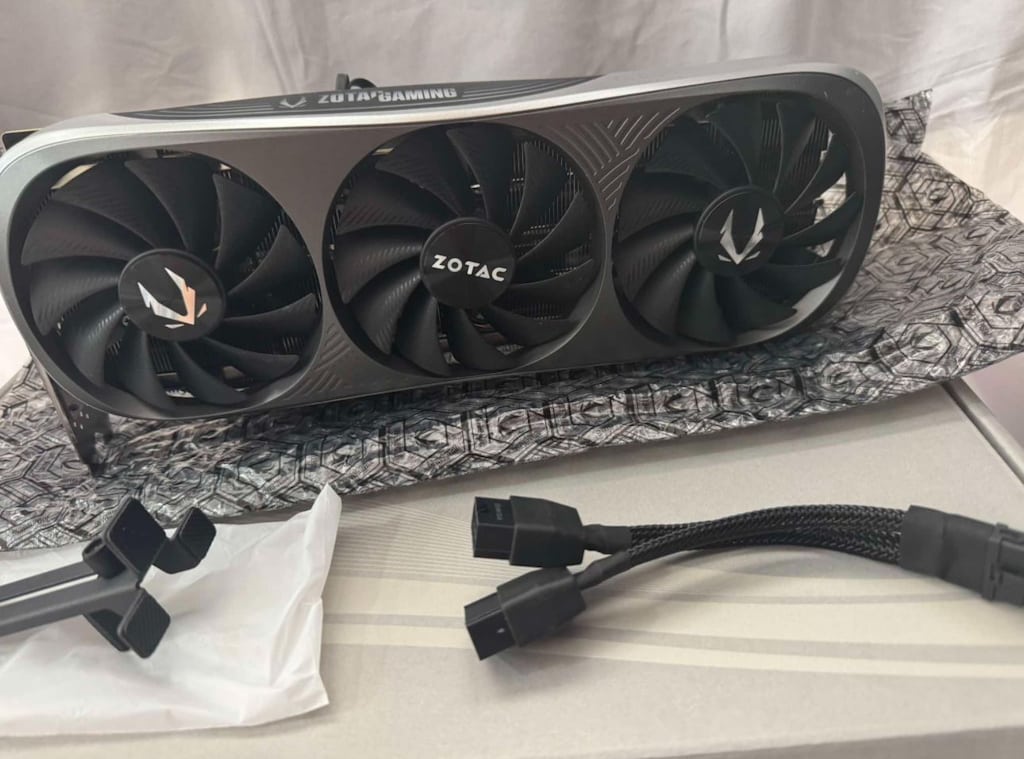 Zotac Geforce RTX 4070 Ti 12 GB Ekran Kartı 4 Aylık Garantili