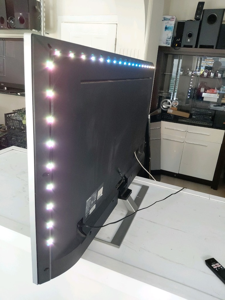PHILIPS 50PUS7304/62 SIFIR AYARINDA AMBILIGHT ANDROİD 127CM - 3