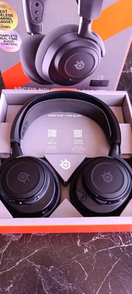 Steelseries Arctis Nova 7 Wireless Gen2 - 2