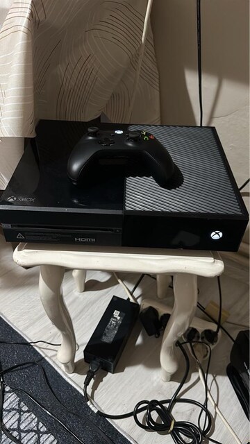 Tertemiz Xbox One 500 GB + Orijinal Kol + Halo 5 Guardians