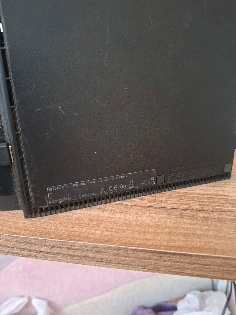 PlayStation 3 açıklamaya bakınız - 3