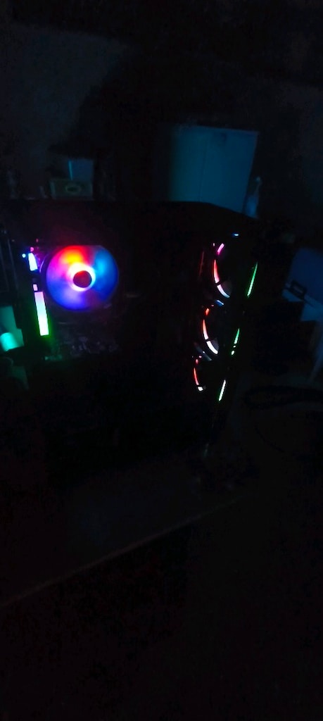 GAMİNG KASA. İ7 _16GB RAM_4GB RX 550_120 SSD+500 HDD_RGB KASA_GTA 5 - 10