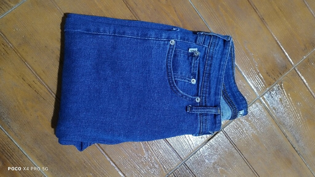 #Zara likralı jeans kot pantolon.Eni çekilince 43 Boyu 97 Paça 12 - 7