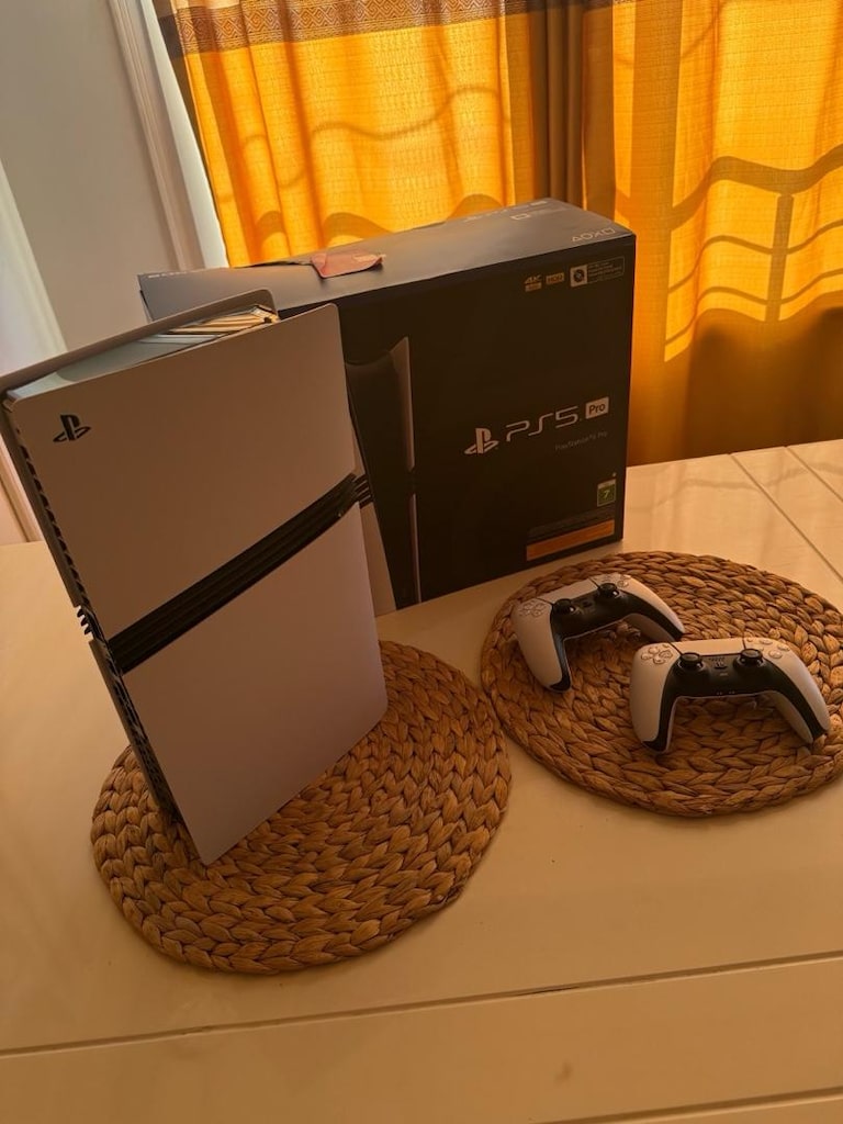 Ps5 pro 2 tb - 5