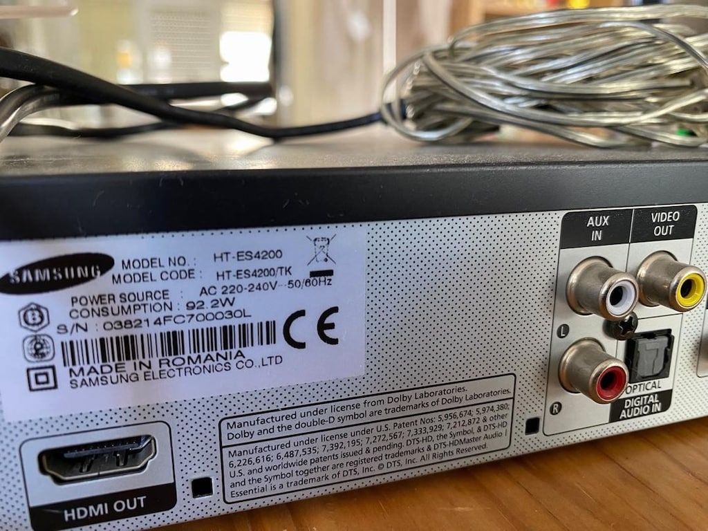 Samsung HT-ES4200 2.1 Blu-ray 3D Ev Sinema Sistemi + Subwoofer - 4