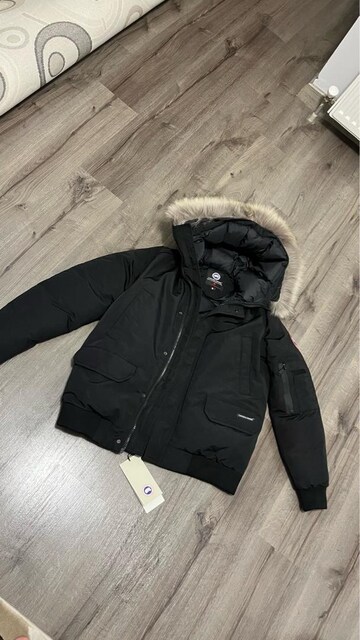 Canada goose yeni sezon mont M Beden SIFIR HİÇ KULLANILMAMIŞ