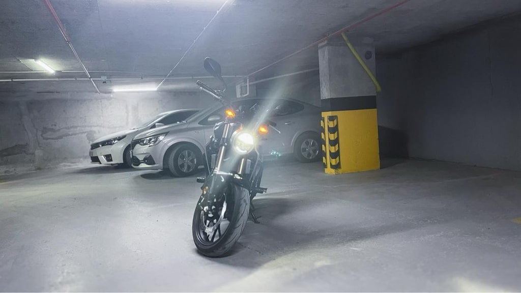 6000 KM CB250R - 5