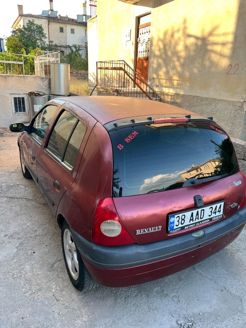 clio 2 99 1.6 - 11