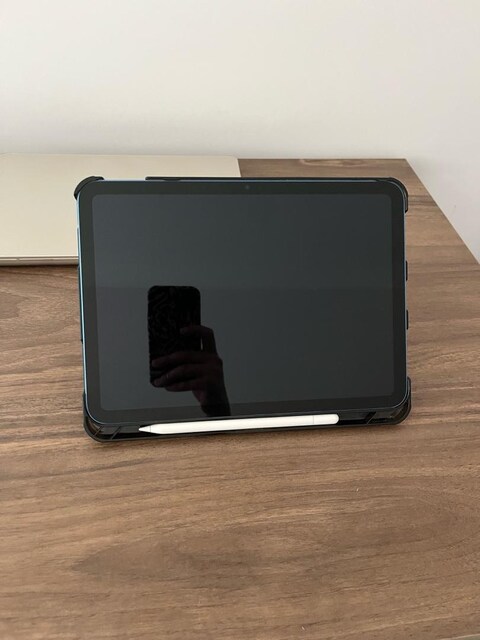 Apple iPad 10. nesil 64GB Wi-Fi 10.9'' Liquid Retina Ekran iPadOS