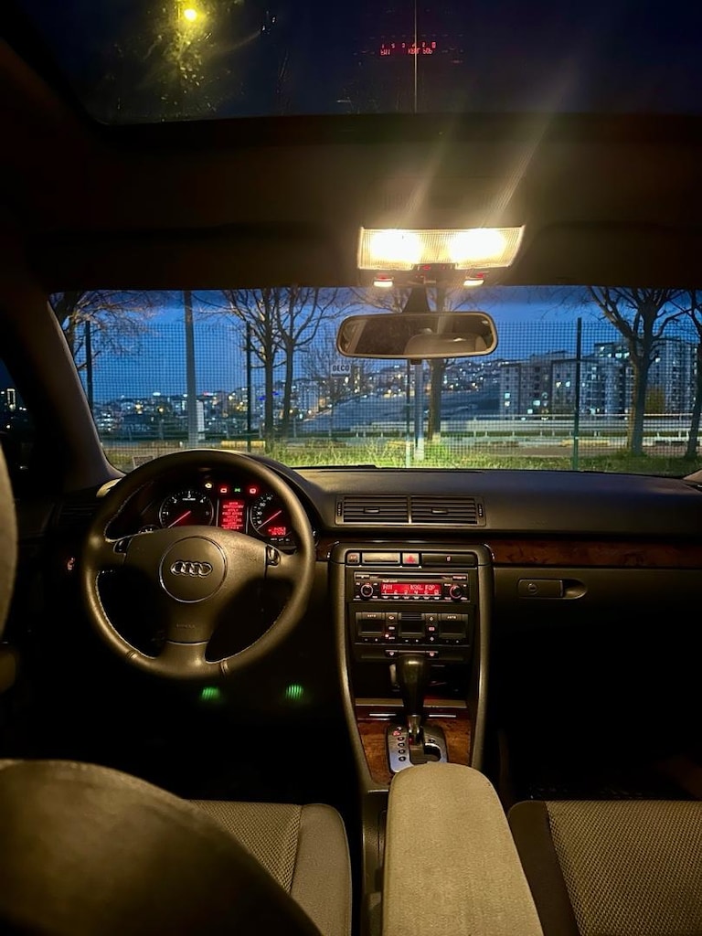 EMSALLERİNE GÖRE UYGUN FİYATLI TEMİZ AUDİ A4 - 9