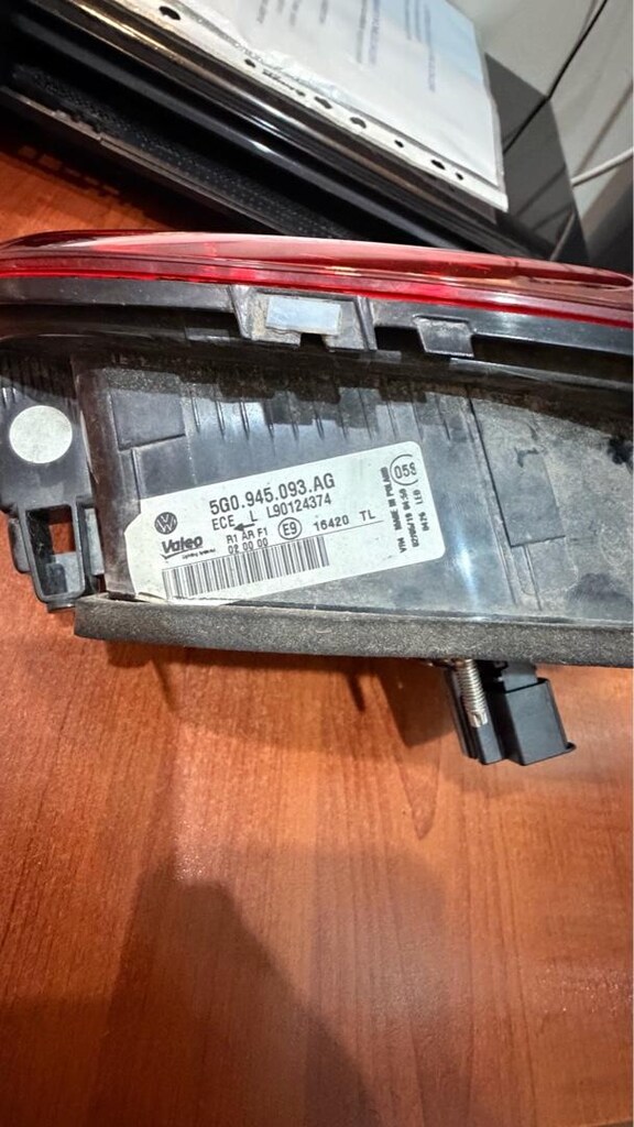 GOLF 7.5 SOL İÇ STOP - 2