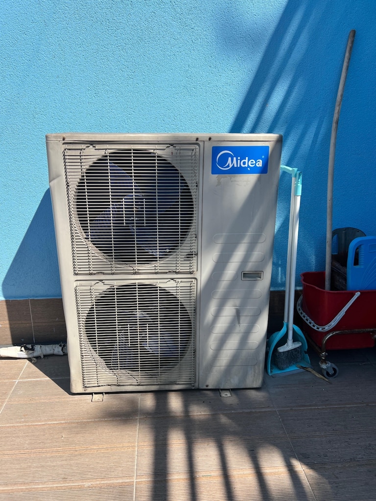 Midea klima48 btu - 8