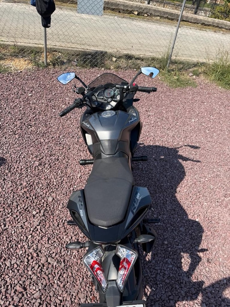 2023 Pulsar RS200 | İlk Sahibinden | 12.600 KM | Yetkili Servis Bakıml - 6
