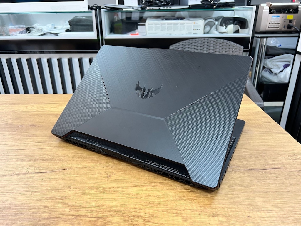 ASUS TUF LAPTOP GTX1650 İNTEL İ5 10300H TEMİZ - 6