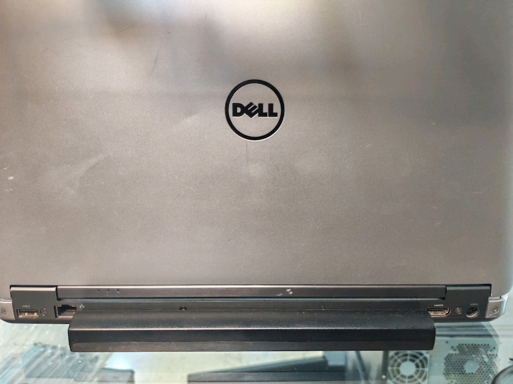 Dell Latitude E6440 İntel İ5 8 Ram 120 SSD - 9