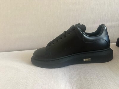 orijinal Alexander McQueen Sneaker hiç giyilmemiş sıfır deri ayakkabı