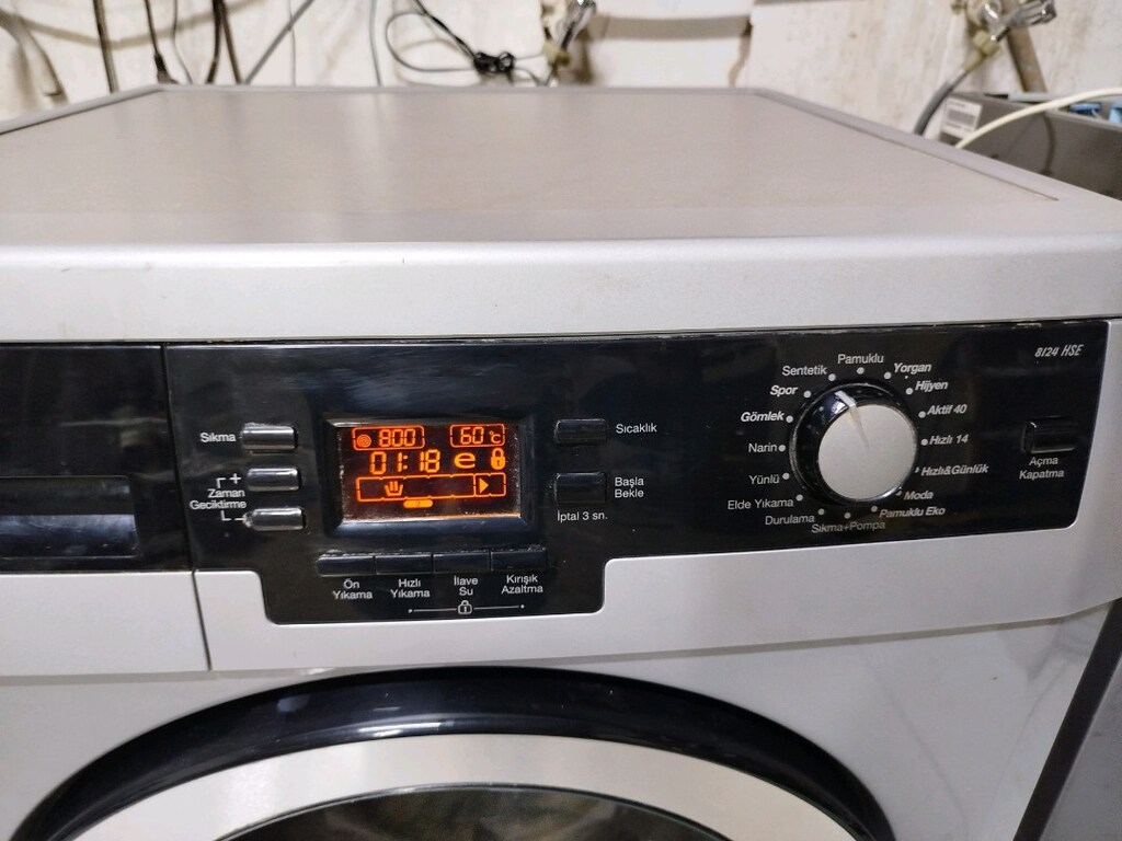 Arçelik Marka 8 Kg İnox Çamaşır Makinası - 2