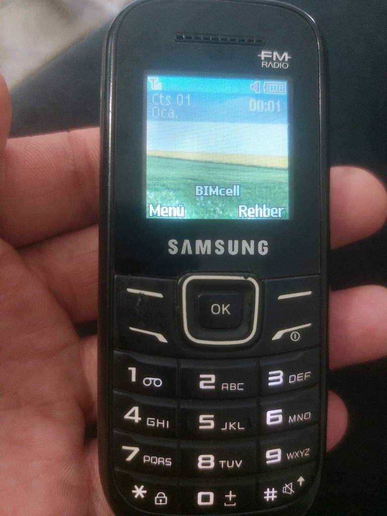 Samsung tuşlu telefon hattını tak kullan - 3