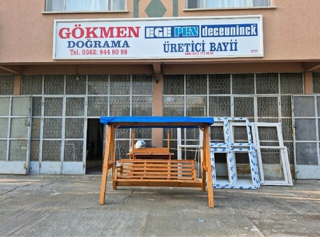 ahşap bahçe salıncağı