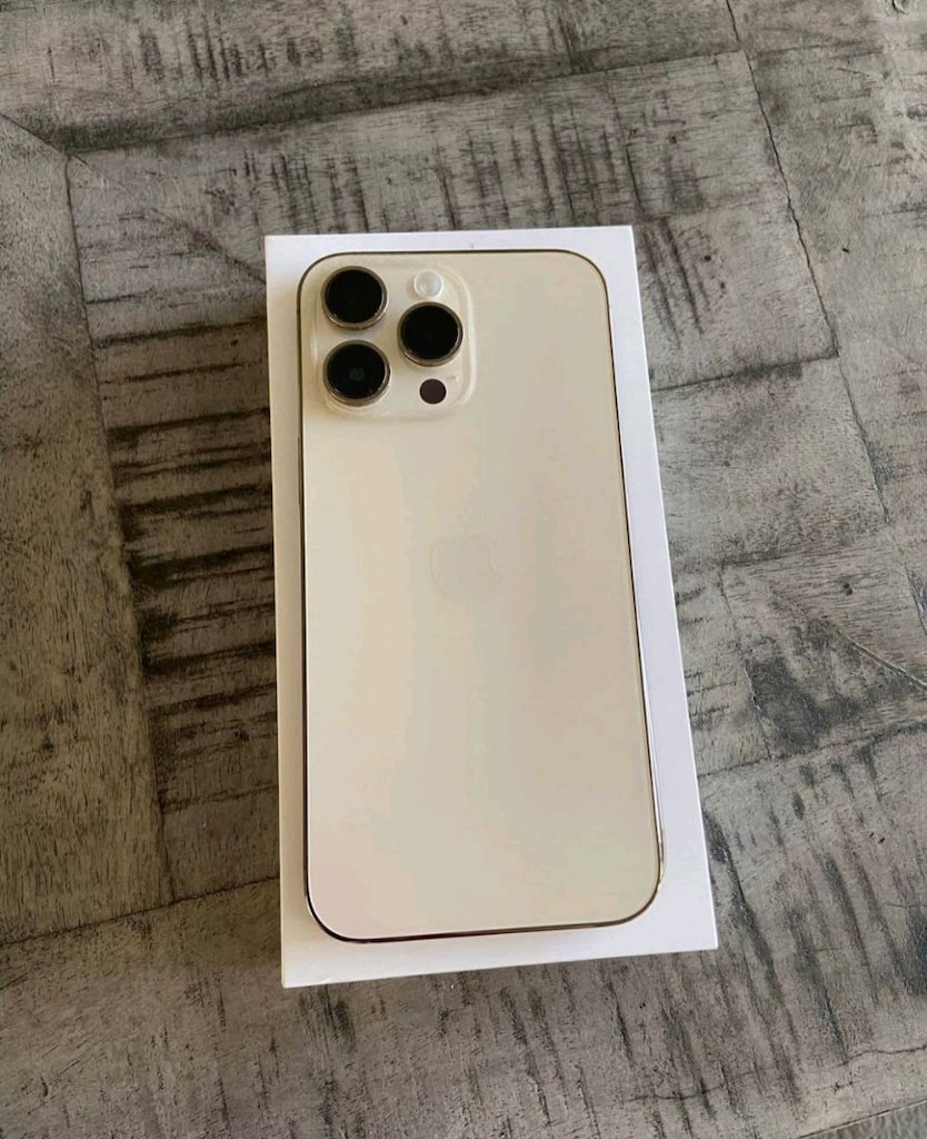 16 PRO MAX İPHONE TR CİHAZİ