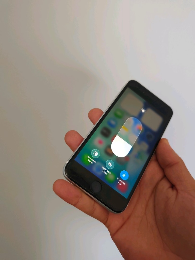 İPHONE SE 2 NESİL 64 GB TR CİHAZI - 2