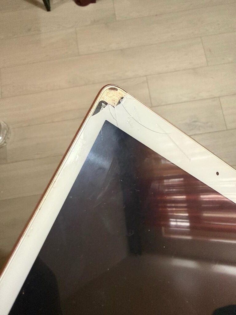 iPad 8. Nesil a2270 - 4