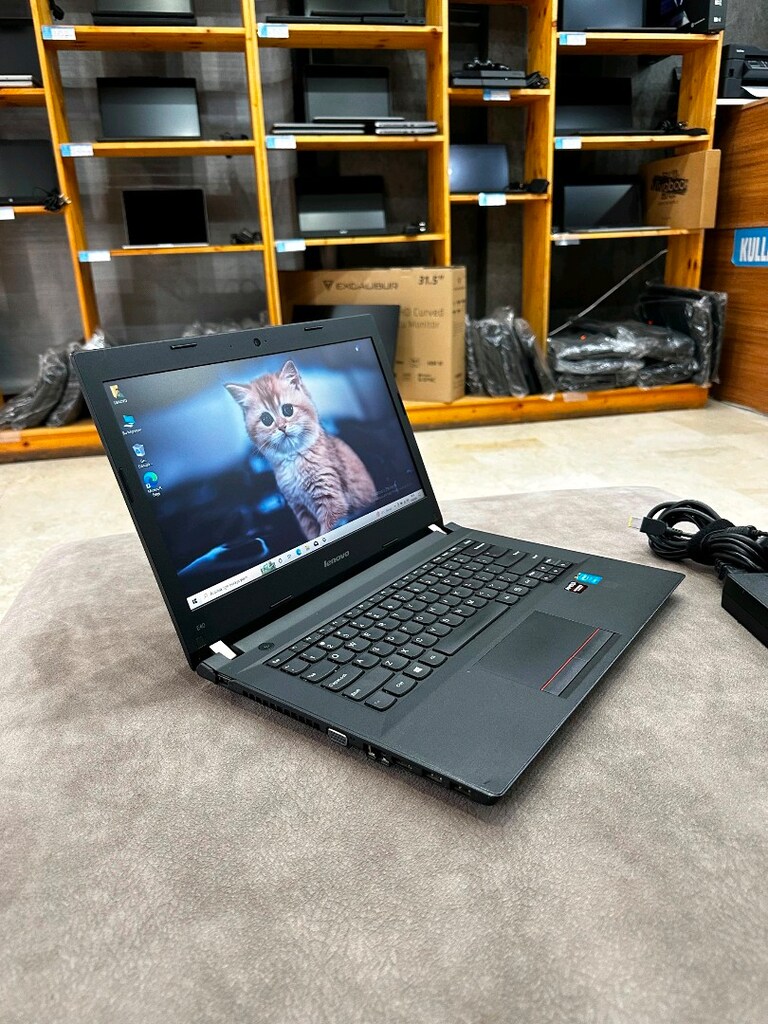 Lenovo Thinkpad İ5 İşlemci 8 GB RAM SSD Hızlı Sorunsuz - 3