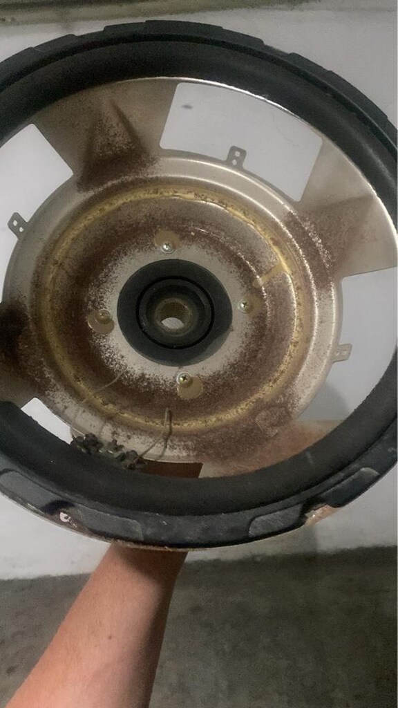 Subwoofer - 2