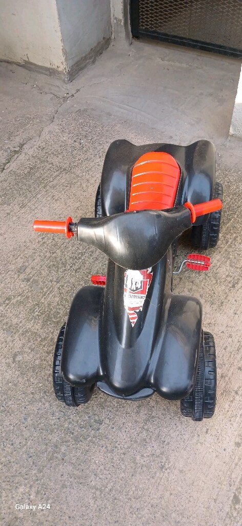 oyuncak motor araba - 2