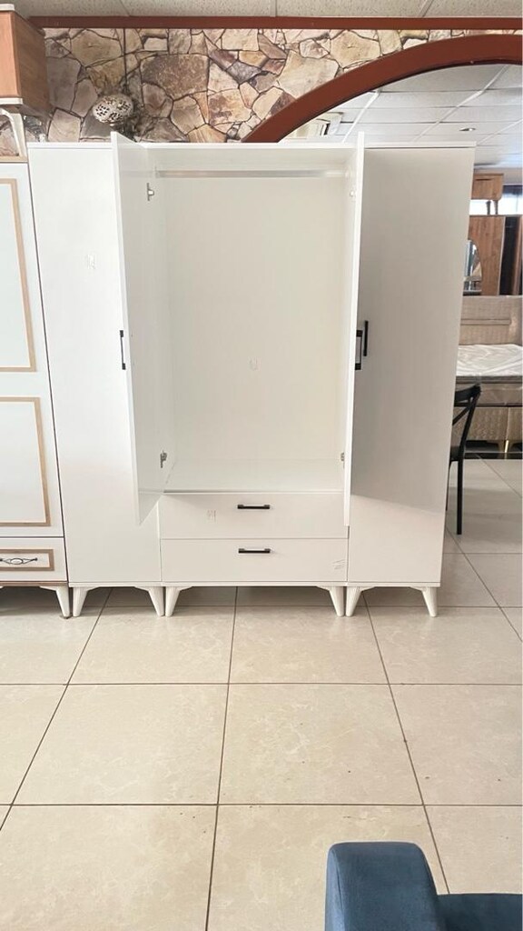 4 kapaklı elbise dolabı - 5