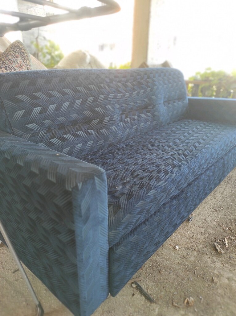 uygun fiyata tertemiz yatak olabilen koltuk(1adet) - 2