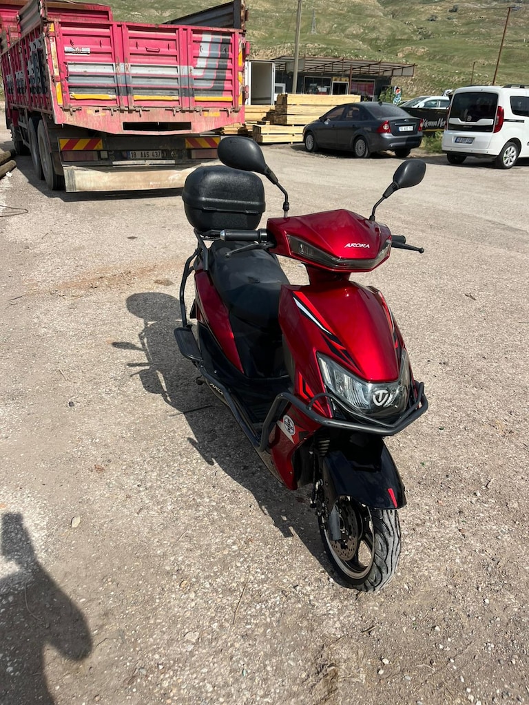 Satılık temiz elektrikli motosiklet ZR4 - 2
