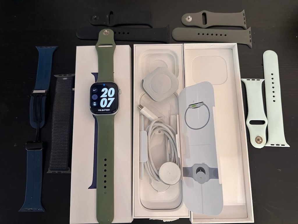 Apple Watch Series 10 46mm - 3