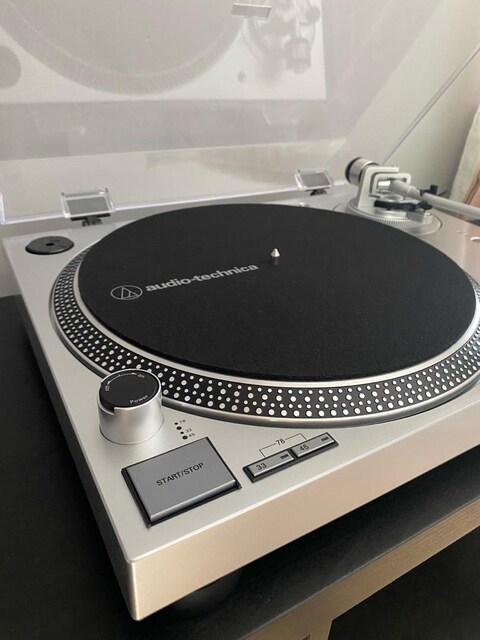 Audio Technica AT-LP120XUSB Pikap