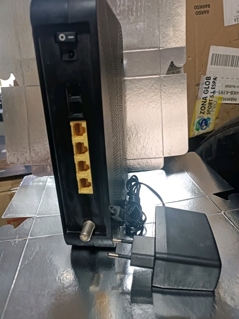 İNFİNİTY Türksat modem 401 dört portlu sağlam çalışır MC Bosda - 6